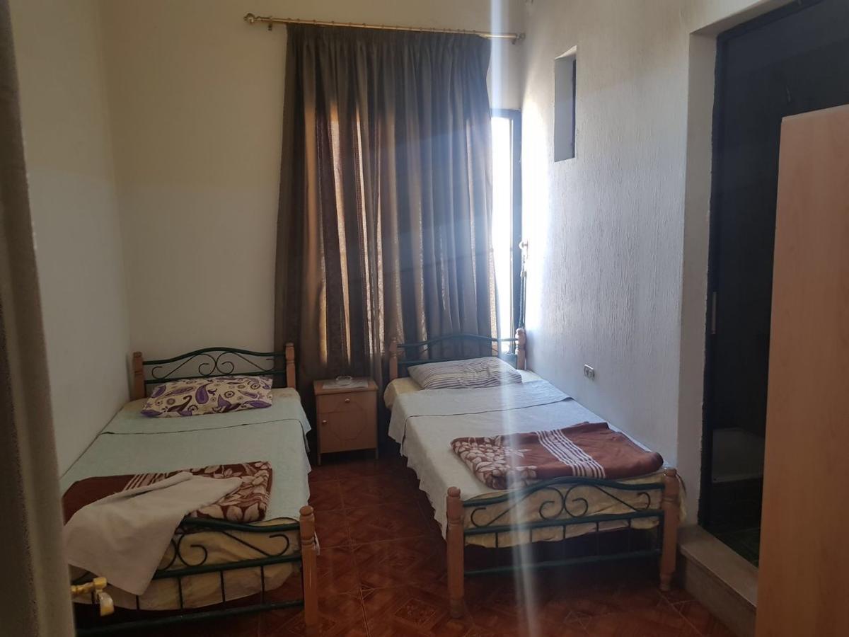 Jammal Hotel Baalbeck Exterior photo